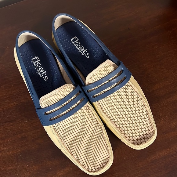 Robert Wayne Floats Shoes - Picture 1 of 5